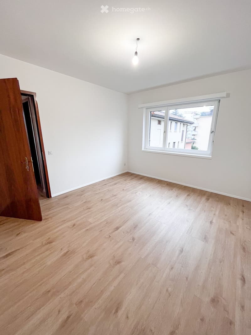 Appartamento 2.5 a Lugano (Viganello, Via Crocetta 7)+garage (2)