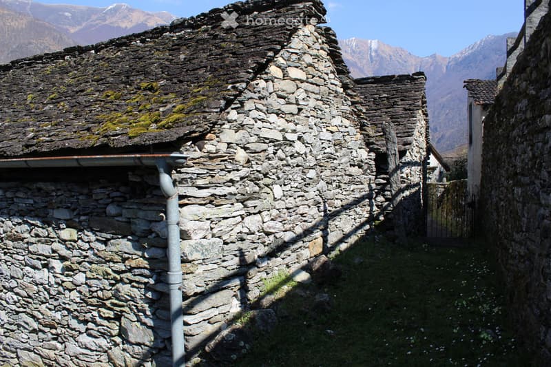 Vendesi Stalla/rustico (2)