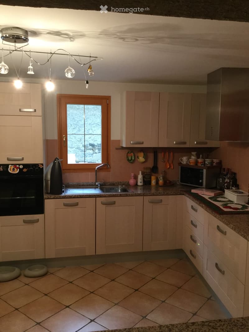 Vendesi a Mezzovico-Vira bella casa ristrutturata (2)