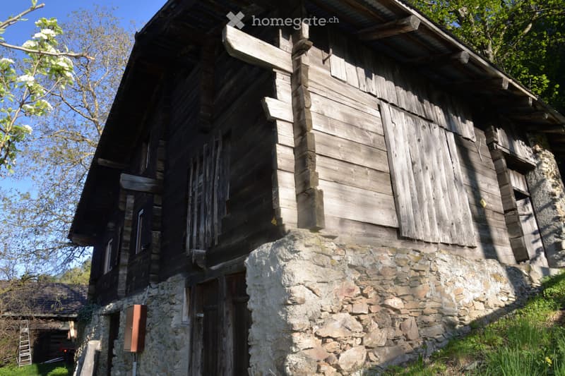 Maiensäss/Wohnsitz/Ferienhaus oberhalb von Visp zu verkaufen (10)