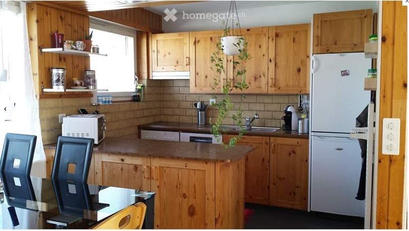 Sonnige, helle 4.5 ZI Wohnung mit Terrasse und Einzelgarage (3)