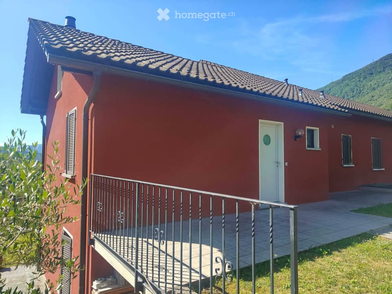 Affittasi luminoso appartamento di 2 locali a Mezzovico (5)