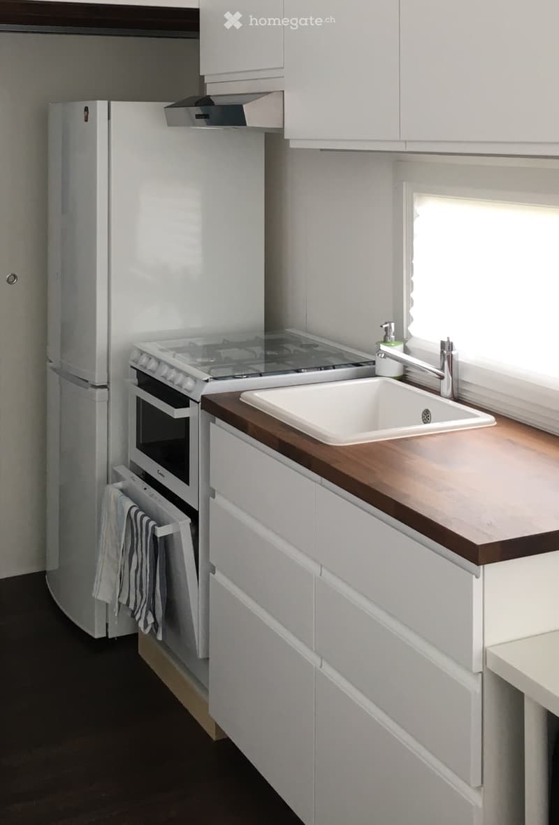 Grosszügiges selbstgebautes Tiny House zu verkaufen (3)