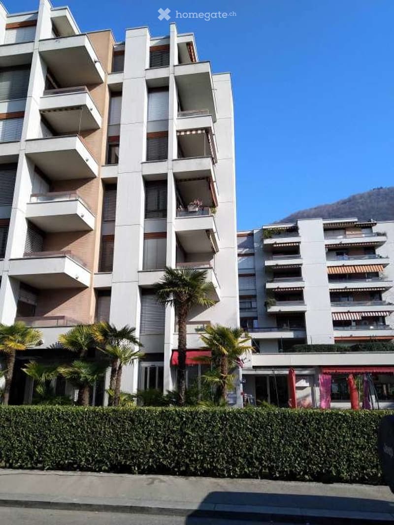 Lugano, vicinanze USI, privato affitta monolocale arredato (3)