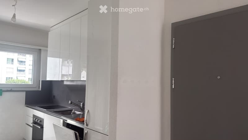 Cerco subentrante per 3.5 a Sementina (4)