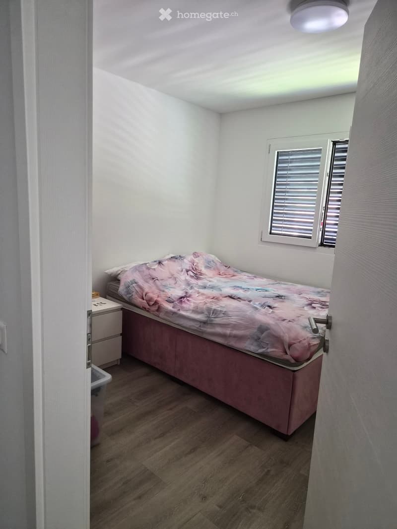 Elegante appartamento 3.5 locali in affitto a Pollegio (3)
