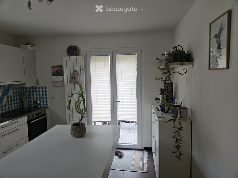 Großzügiges Einfamilienhaus mit Anbau und Platz für Ideen (3)