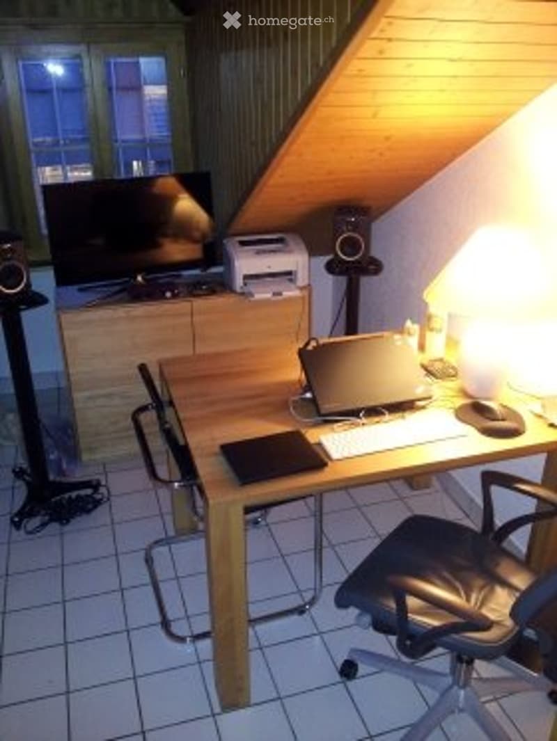 ..gemütliches Wohnjuwel in der Bieler Altstadt (2)