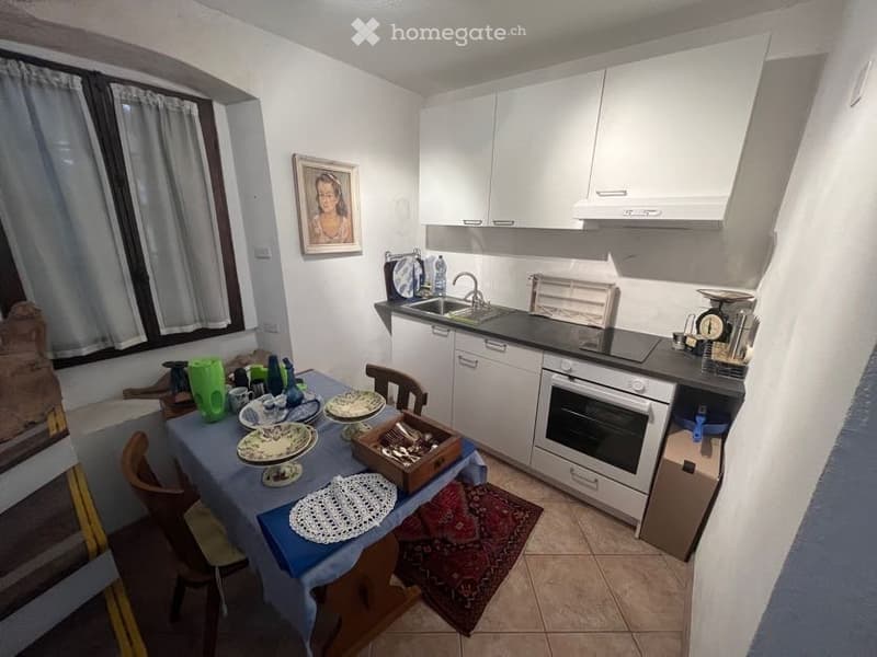 AFFITASI BELLA CASA NEL NUCLEO DI PAZZALLO   LUGANO (5)