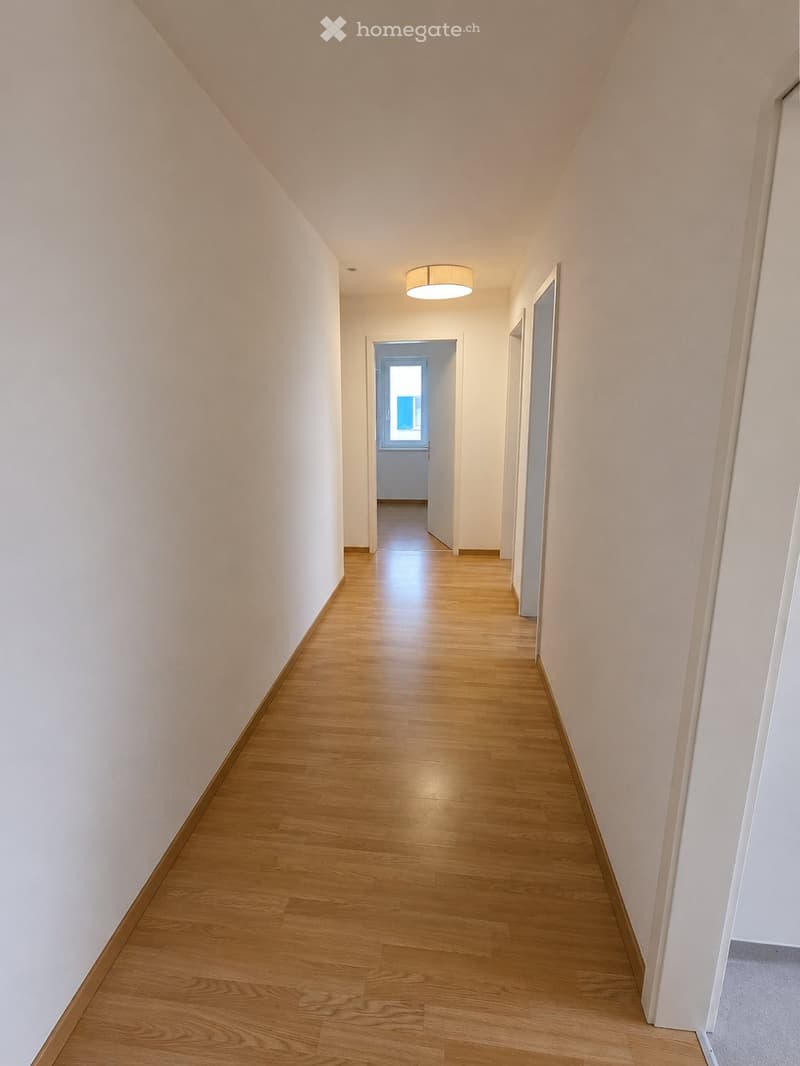 Helle und gepflegte 3-Zimmer-Wohnung mit Sitzplatz (2)