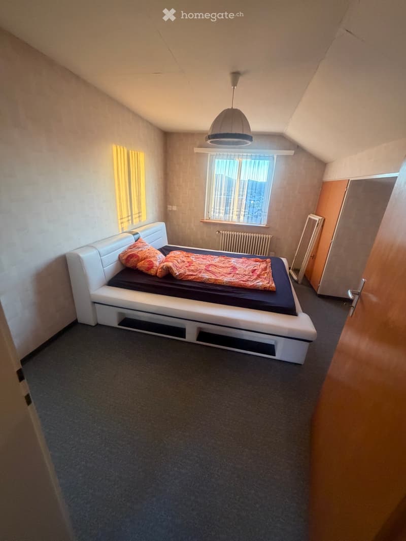 Schlafzimmer zu vermieten (2)