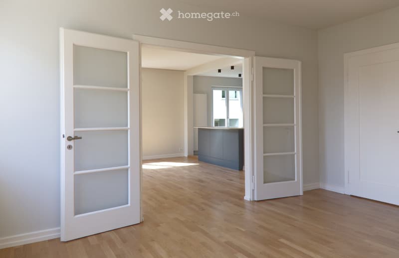 3.5-Zimmer-Altbauwohnung mit modernem Ausbau in Wollishofen (3)