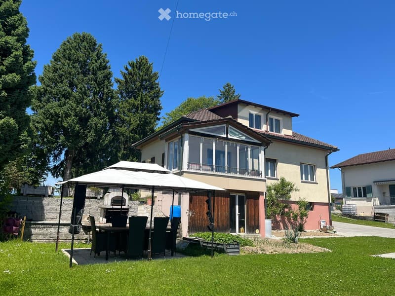 5 ½ Zimmer-Haus mit Pfirsichbaum, Wintergarten und Garage (1)