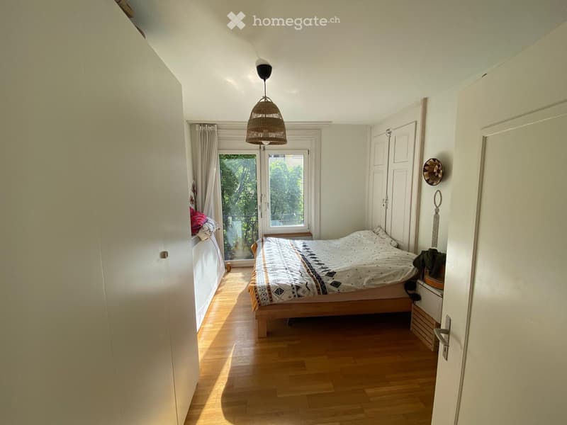 Helle 2.5 Zimmer Wohnung in attraktiver Lage nahe am See (2)