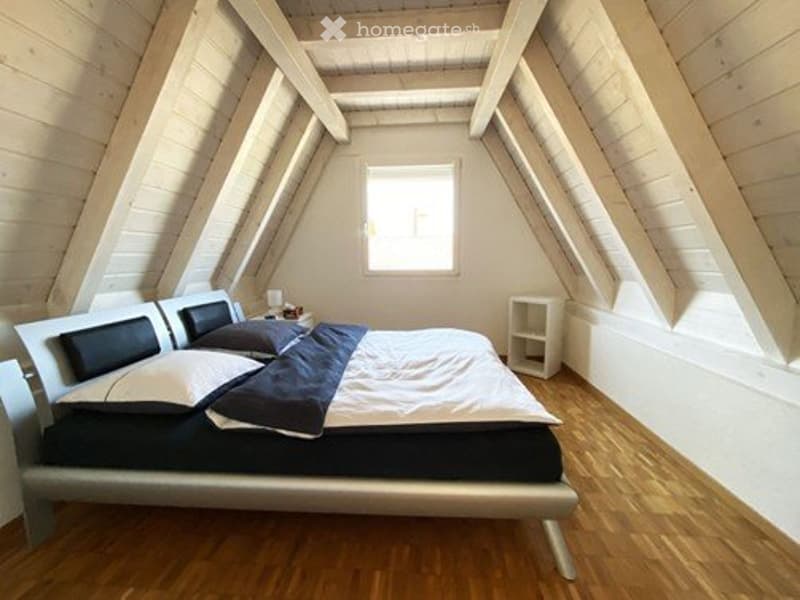 Freistehendes 5.5-Zimmer-Einfamilienhaus an ruhiger Lage (5)