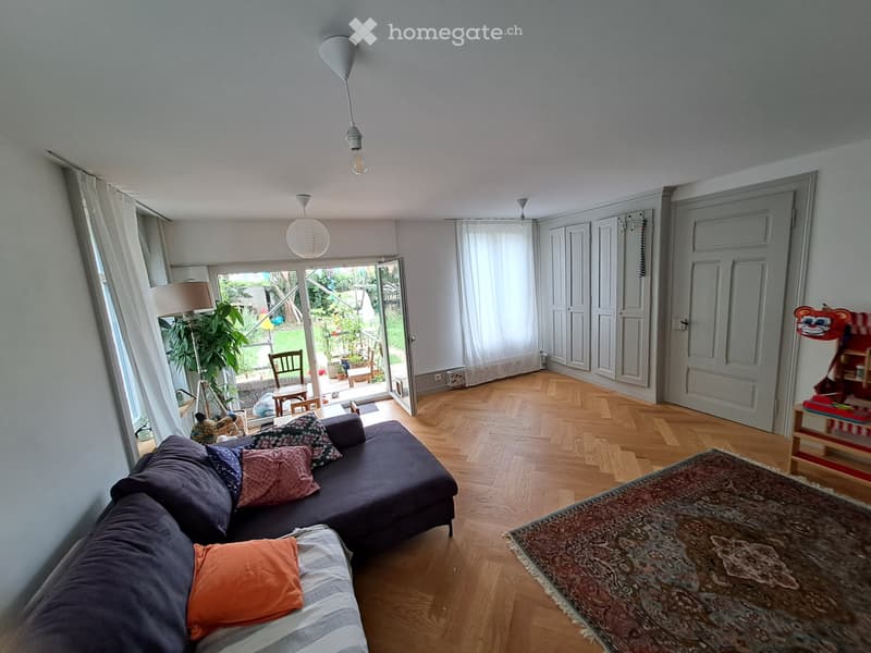 Befristet zu vermieten: Möblierte 3-Zimmer Wohnung (1)