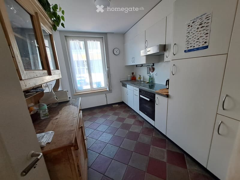 Befristet zu vermieten: Möblierte 3-Zimmer Wohnung (4)