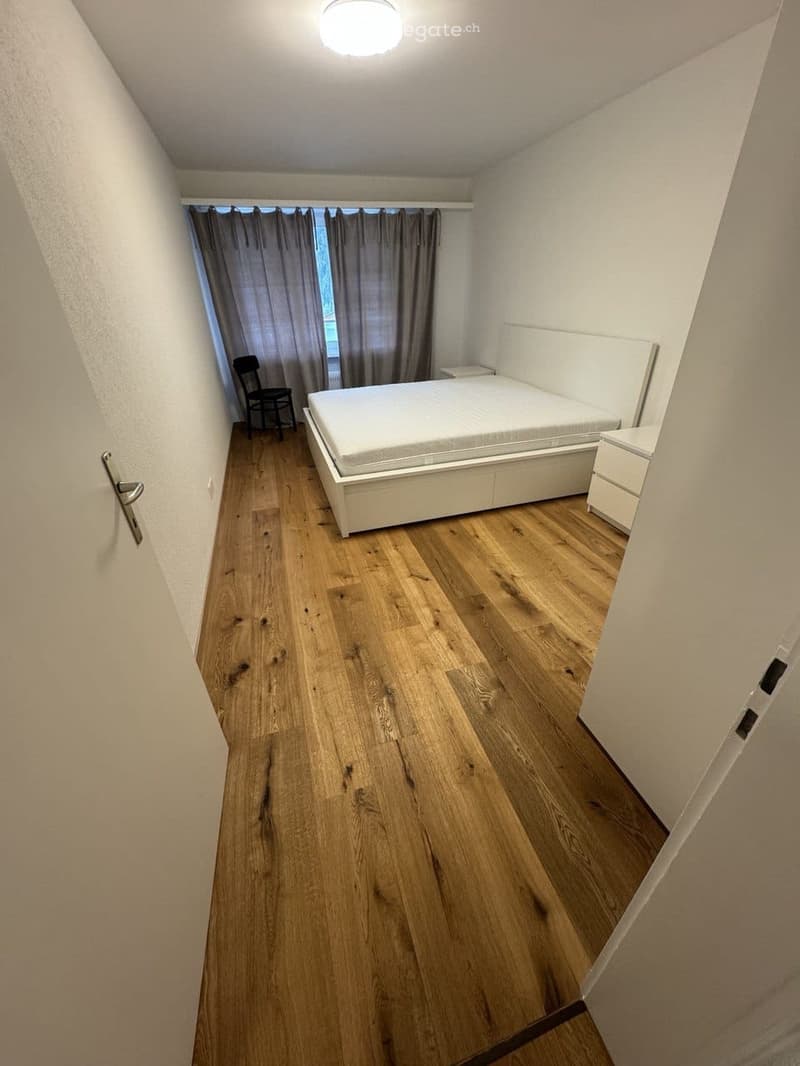 2 1/2 ZIMMER WOHNUNG VERMIETEN AN BESTER LAGE, SANIERT 2025 (4)