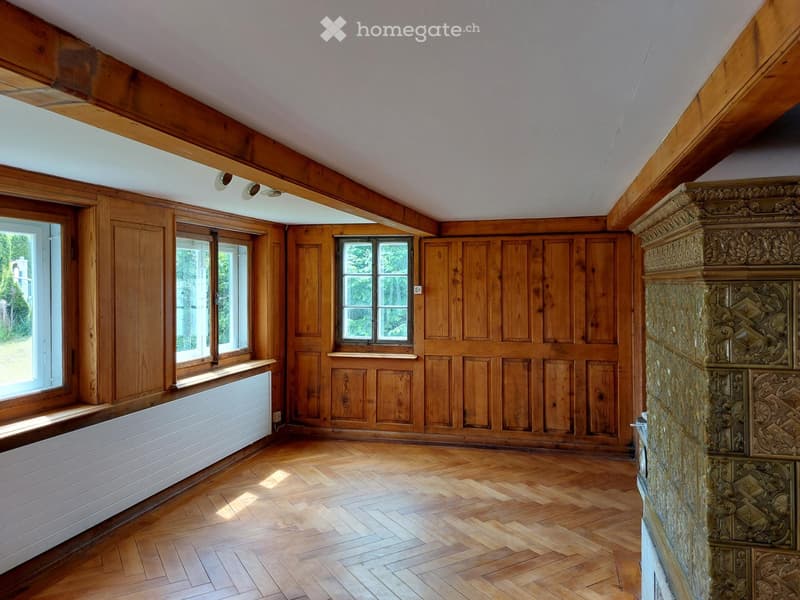 Charmantes Bauernhaus mit viel Platz und Nebengebäuden (2)