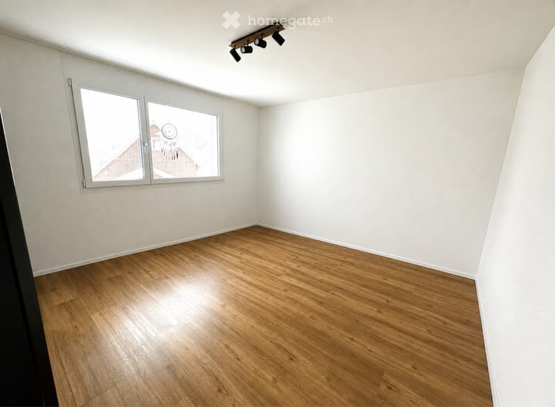 Grosszüge 4.5-Zimmerwohnung im Dorfkern (3)