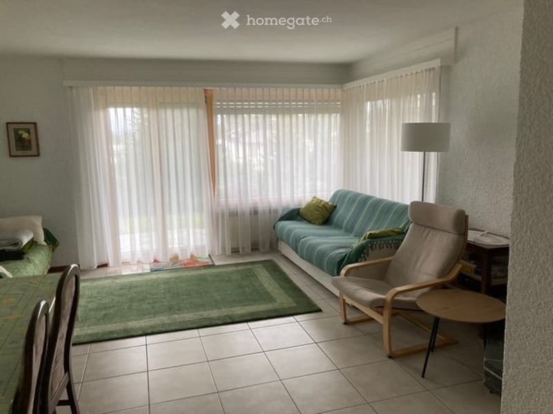 Luminoso appartamento di vacanza con giardino a Laax (2)