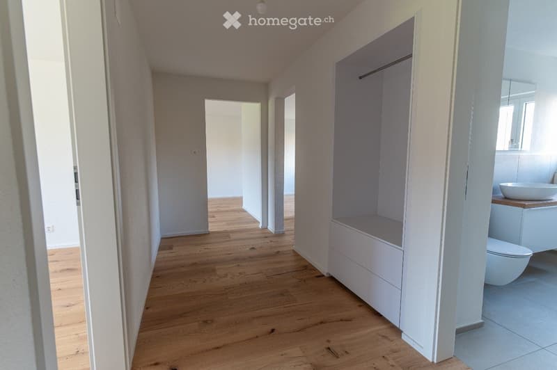 neu renovierte 3.5 Zimmer Eigentumswohnung (2)