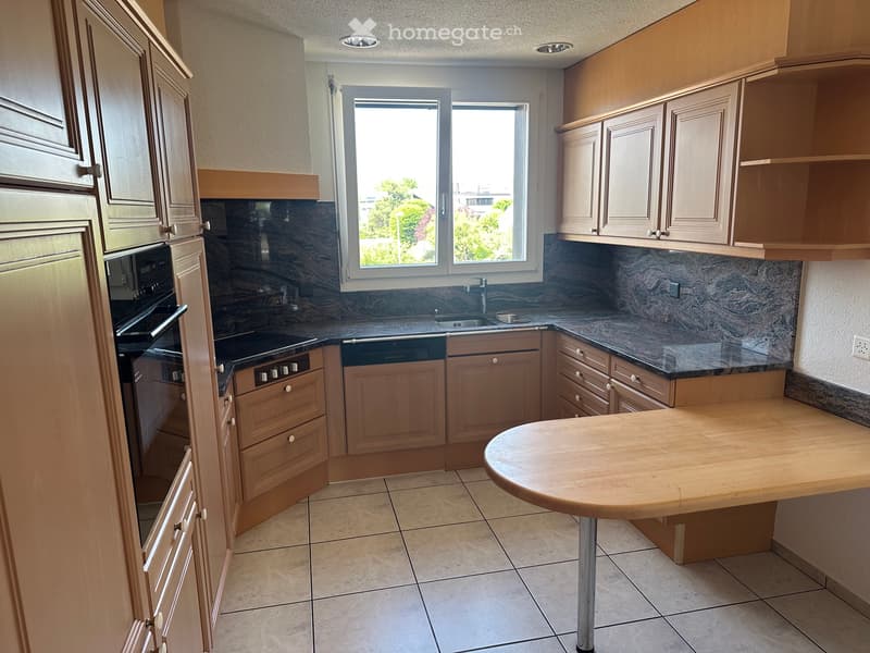 exklusive 5.5 Zimmerwohnung (3)