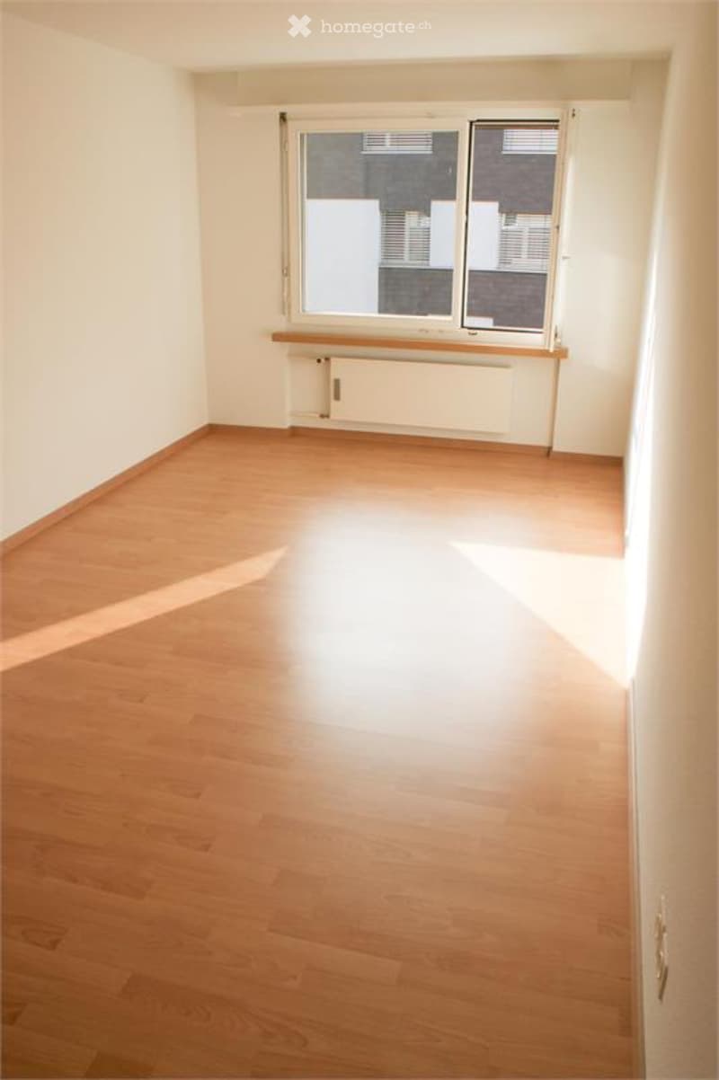 Wohnung sucht Nachmieter (5)