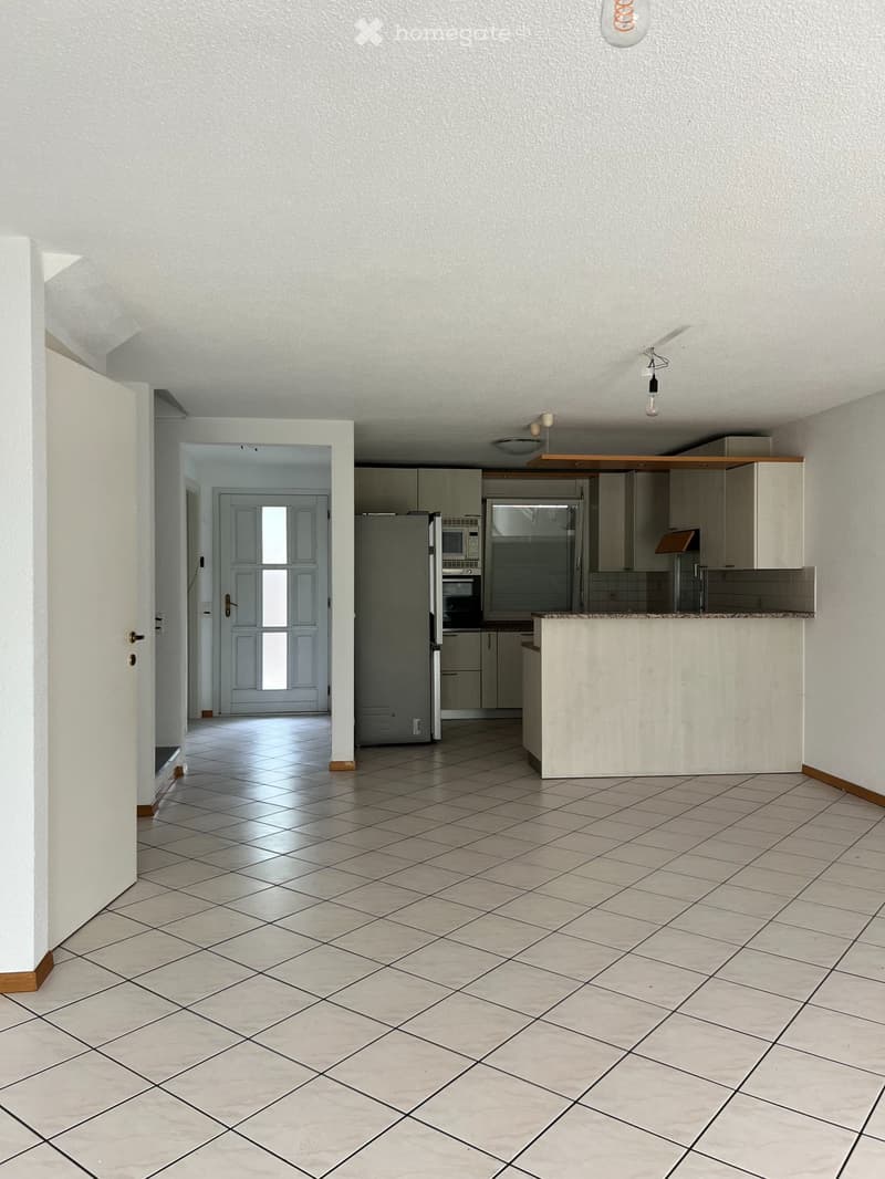 Vendesi casa gemella a Bedano - 2 posteggi autorimessa (4)