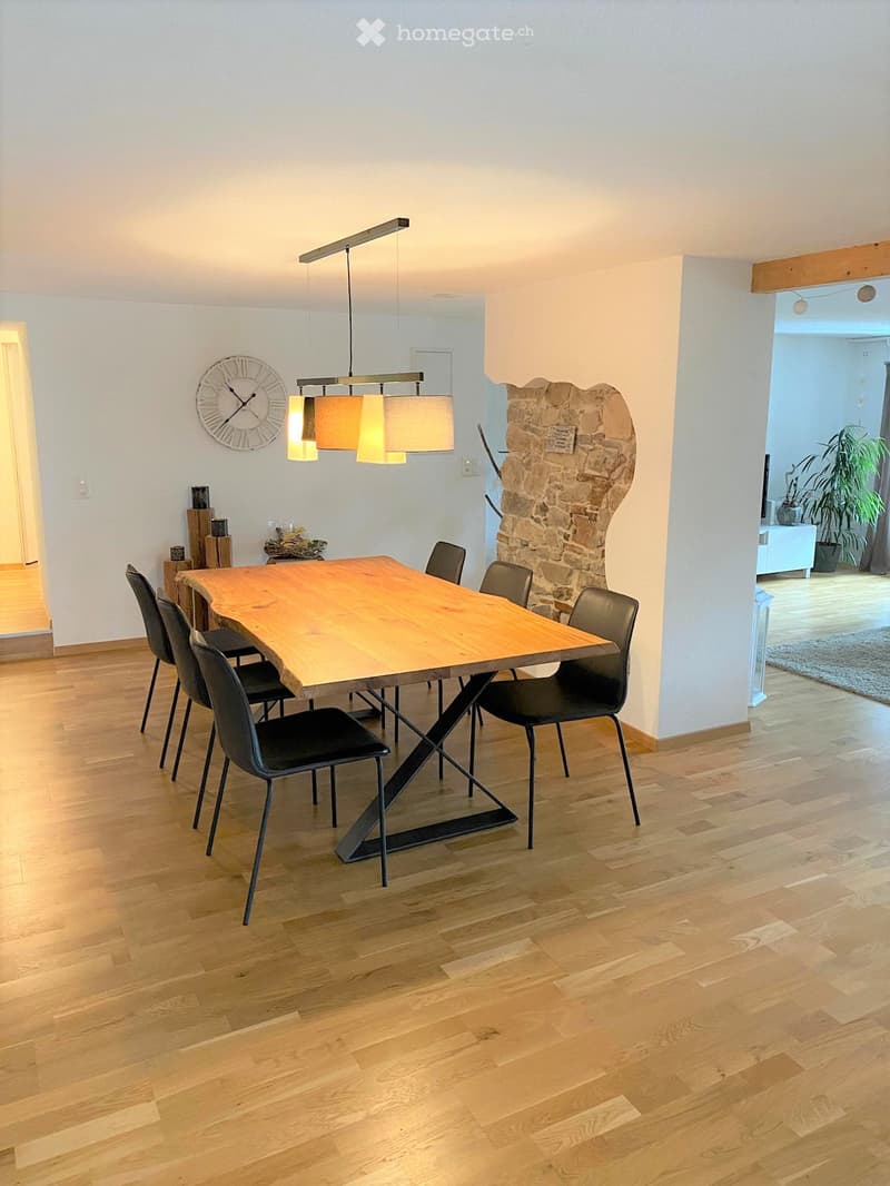 Heimelige Wohnung in Bauernhaus (ab 01.10.2026) (1)