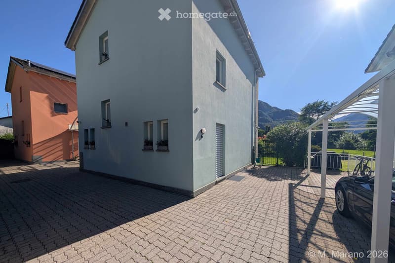 Einfamilienhaus in Losone mit Blick auf den Golfplatz (4)