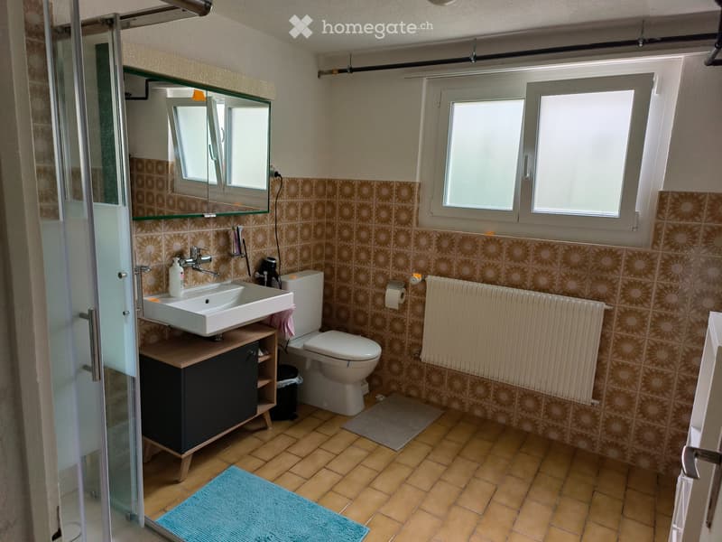 Möbliertes Zimmer in EFH per 1. Oktober 26 (3)