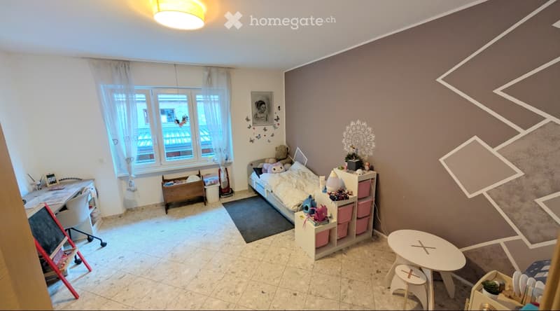 Cercasi subentrante appartamento di 5,5 locali con giardino (3)