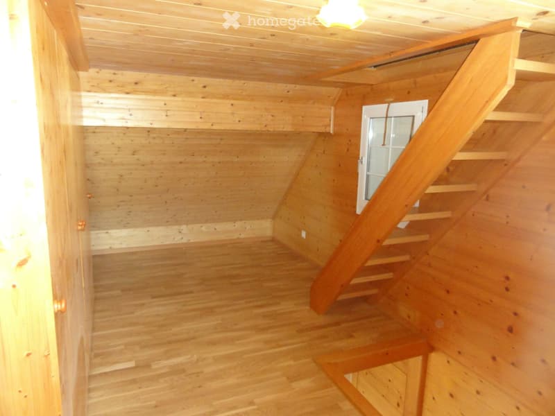 Zu vermieten 5 1/2 Zimmer Haus an sonniger Lage (12)