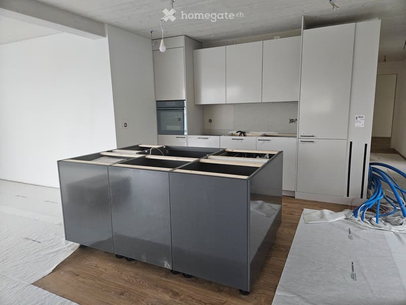 Erstbezug: 4.5 Zimmer Wohnung mit Panoramablick & Sitzplatz (4)