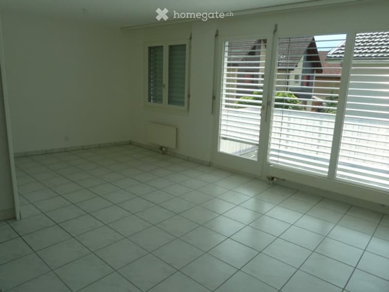 Wohnung zu vermieten (2)