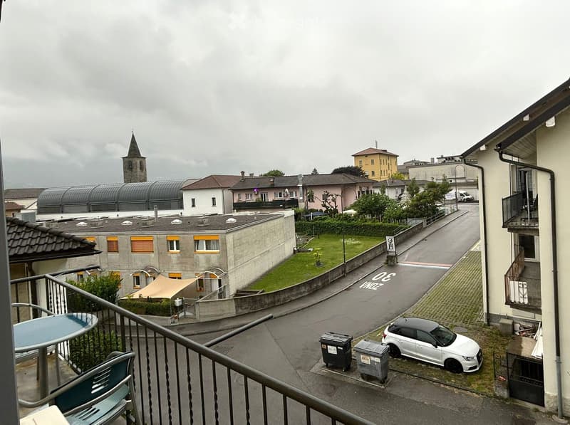Spazioso appartamento 2.5 locali in affitto a Bellinzona (3)