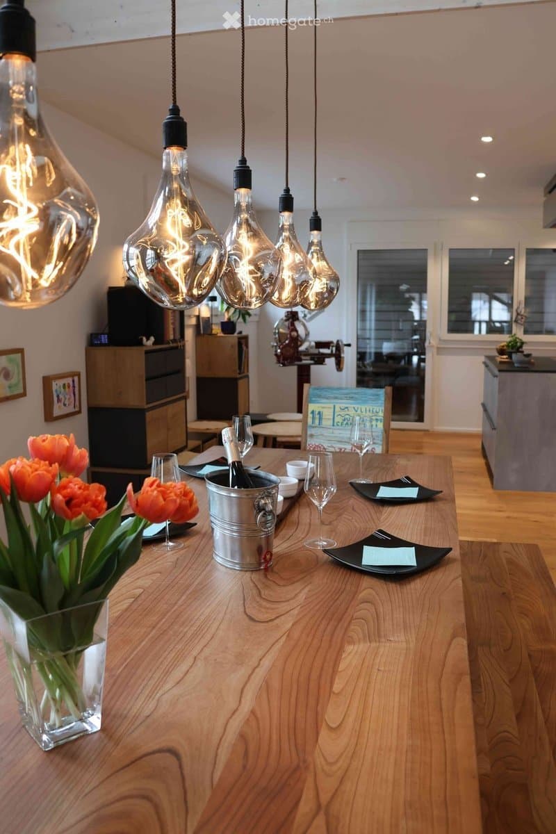 Befristet, möbliert: Grosszügige 5.5-Zimmer-Maisonette (3)