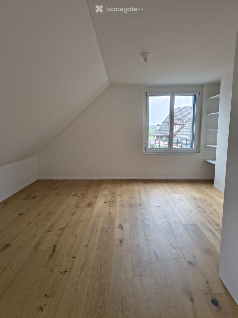 Rent a 5 ½ rooms apartment in Mühlau (2)