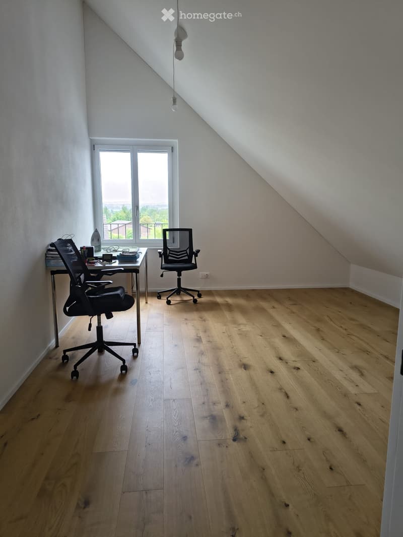 Rent a 5 ½ rooms apartment in Mühlau (4)