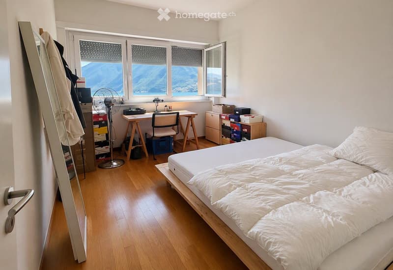 115qm / light-filled 3.5-room flat / dream view Lake Lugano (3)