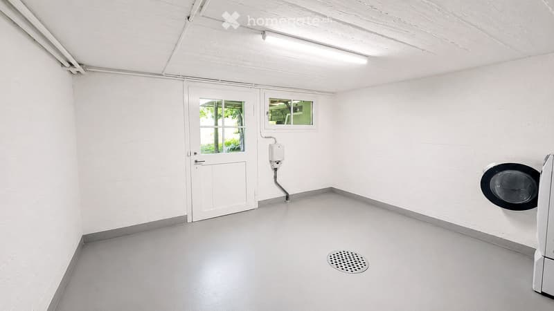 Charmantes 4-Zimmer-Einfamilienhaus mit Garten zu vermieten (11)