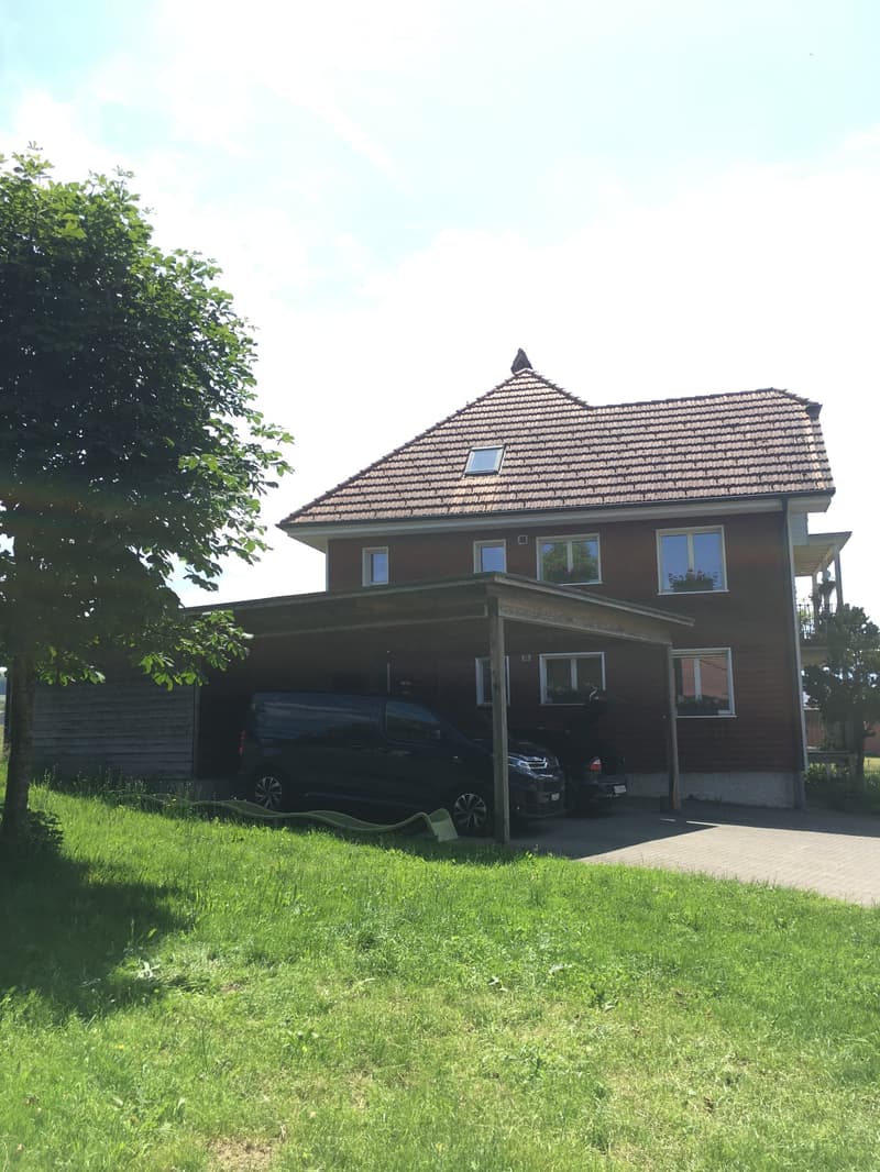 wunderschöne helle Wohnung auf einem Bauernhof (5)