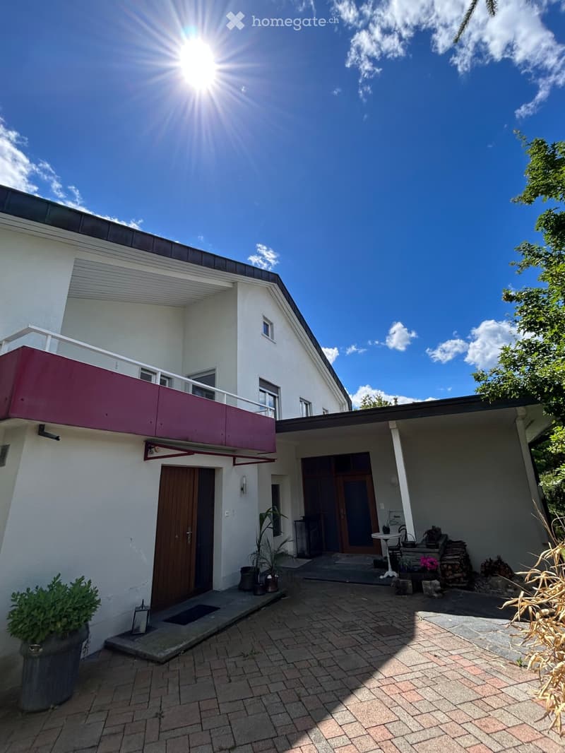 4, 5 - Zimmer Maisonettewohnung /Balkon/Garage/Parkplätze (10)