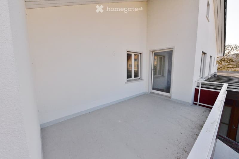 4, 5 - Zimmer Maisonettewohnung /Balkon/Garage/Parkplätze (8)
