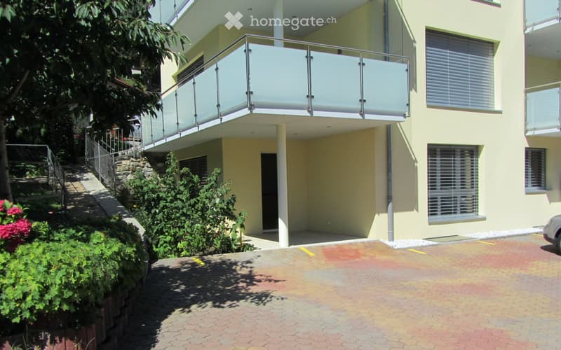 Sehr moderne 2.5 Zi.Wochn 78 m2 an sonniger und ruhiger Lage (1)