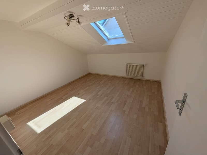 Charmante 5-Zimmer Dachwohnung (6)