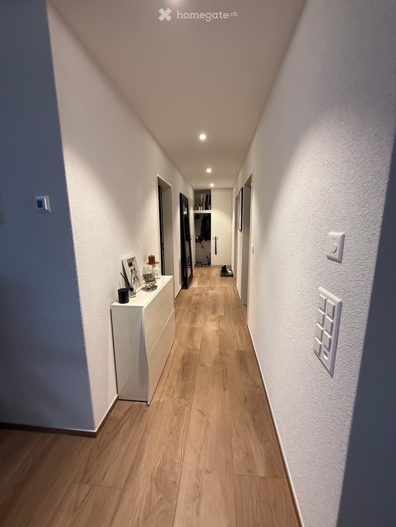 Moderne 3.5-Zimmer-Gartenwohnung (2)