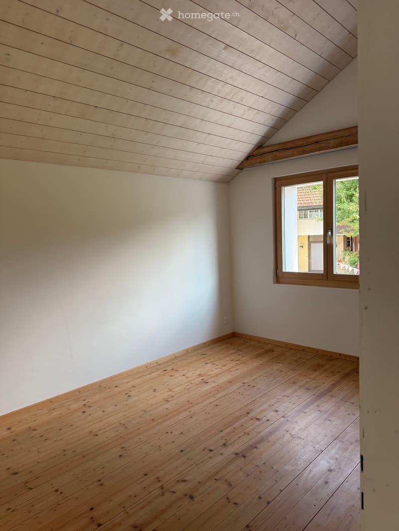 4 Zimmer Einfamilienhaus mit Garten (2)