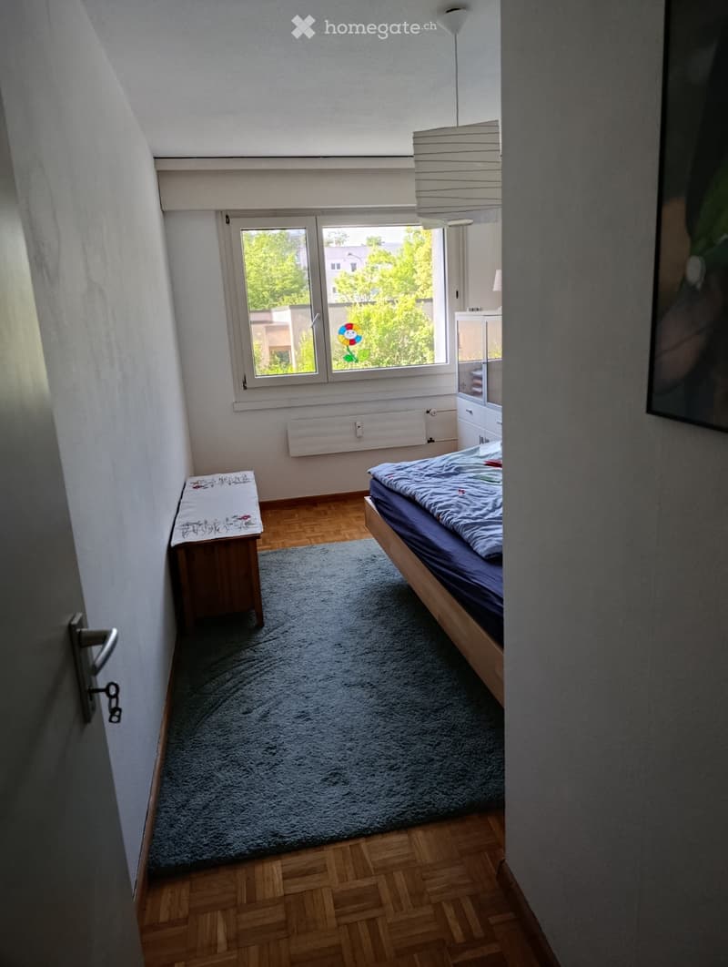 Zimmer zu vermieten (2)